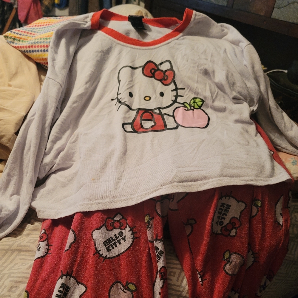 Hello Kitty pajama set plus sized 2 2xl